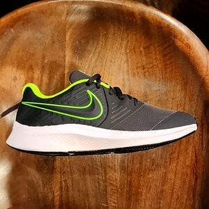 Nike Star Runner Sneakers - Boys